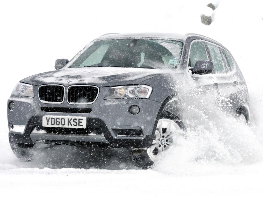 BMW X3 xDrive 2.0d (UK) '2010